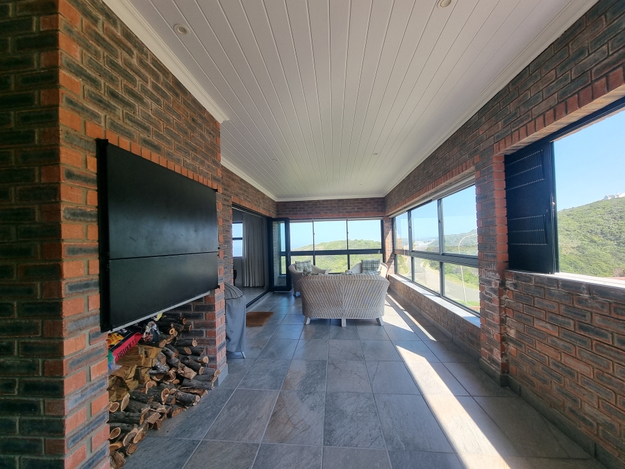 4 Bedroom Property for Sale in Dana Bay Western Cape